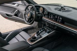 Porsche 911 Carrera 4 2019 года  (NA)